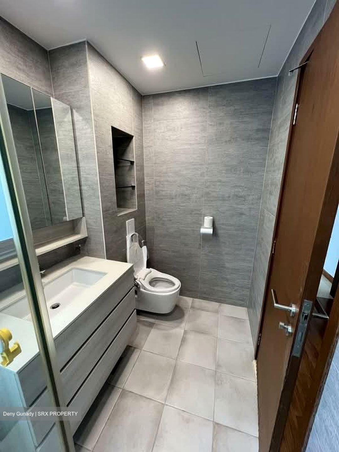 Belmond Green (D10), Condominium #565817361